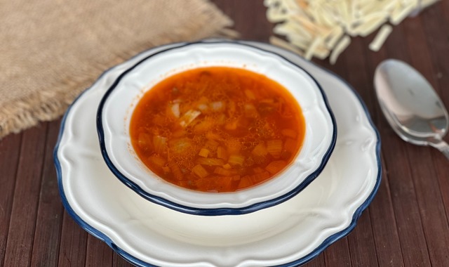Proteini Mercimekten: Kesme Çorbası