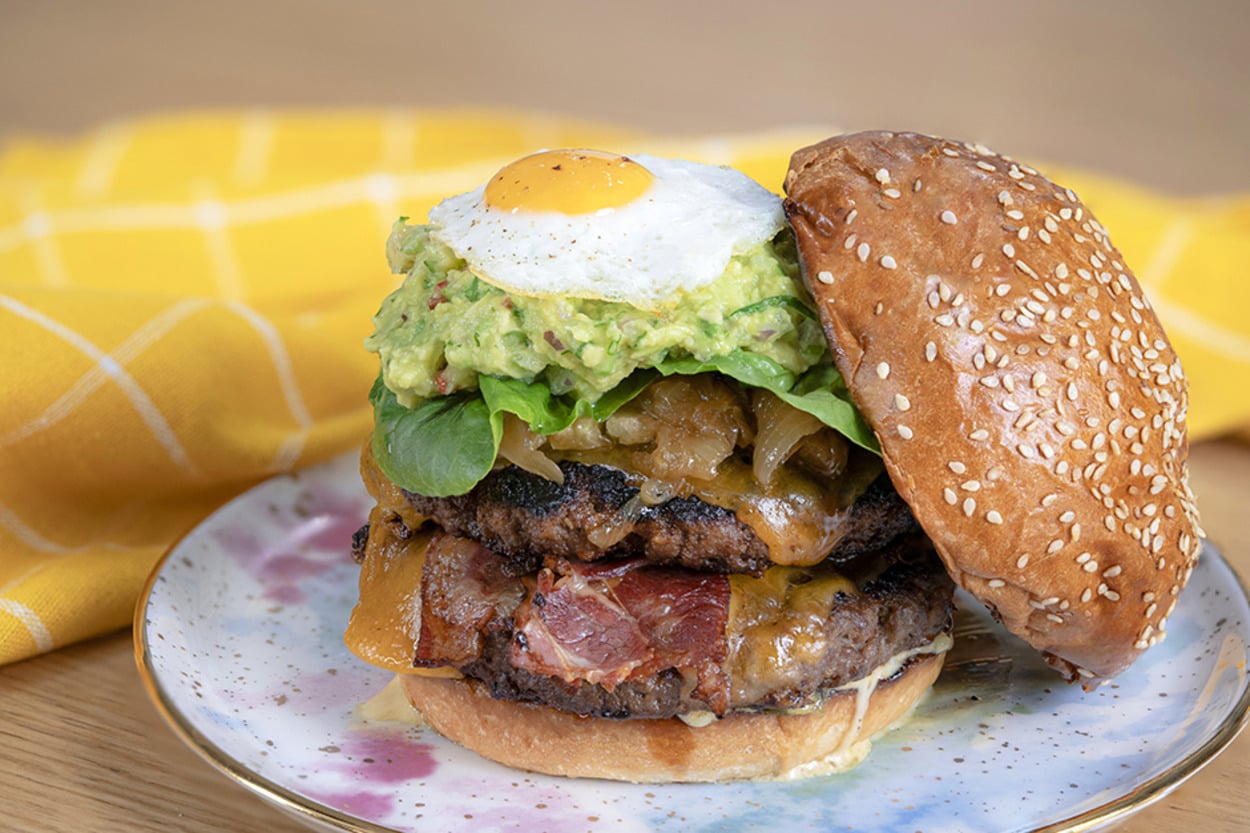 Böylesini Yemediniz: Guacamole Soslu Hamburger
