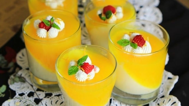 Ferah Tatlı: Limon Pelteli Muhallebi