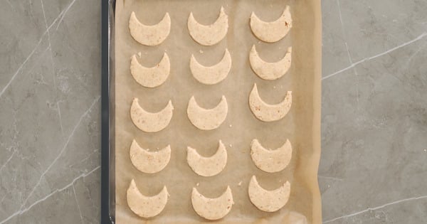 kavala-kurabiyesi-asama-5-yemek-com