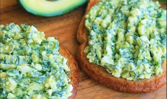 Lezzetli Kahvaltılar İçin: Pratik Avokado Tost