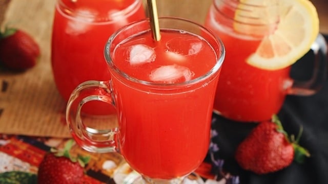 En Kolayından: Pratik Çilekli Limonata