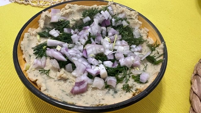 Kalabalık Sofralara: Pratik Fava
