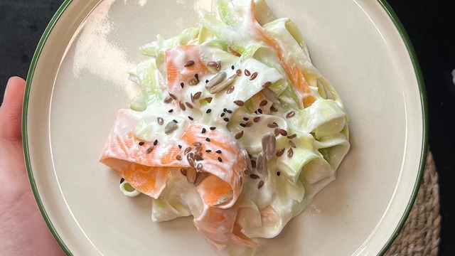 Hem Lezzetli Hem Sağlıklı: Sınırsız Detoks Salata