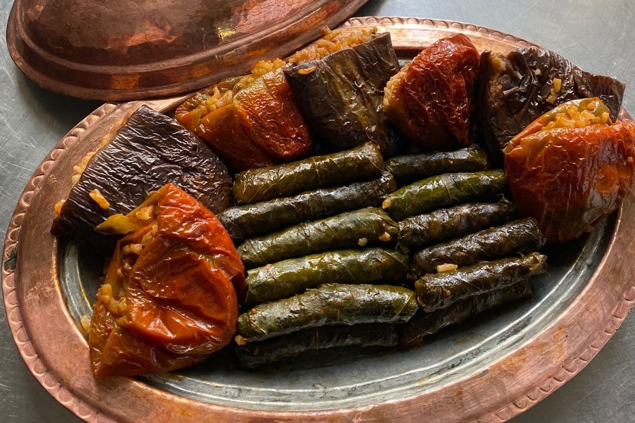İkisi Birden: Kuru Dolma ve Yaprak Sarma