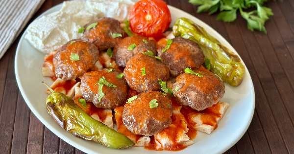 domates-soslu-pideli-kofte-9