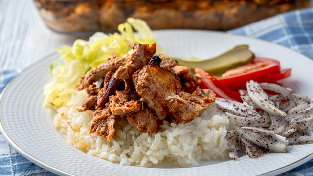 Kolayca Hazırlanır: Evde Pratik Tavuk Döner