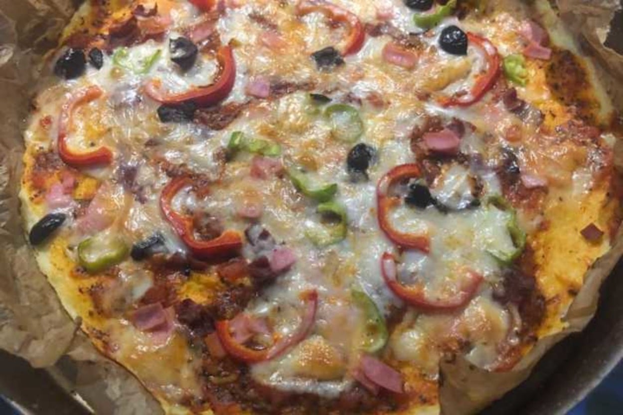 Diyete Uygun: Karnabahar Tabanlı Hamursuz Pizza