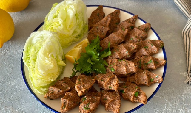 Tam Ölçülü: Adıyaman Çiğ Köfte