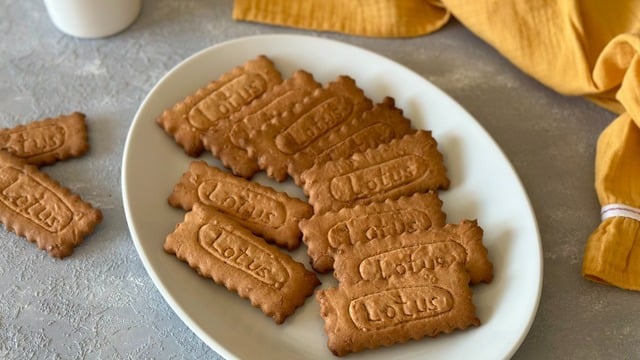 Artık Ev Yapımı: Lotus Bisküvi