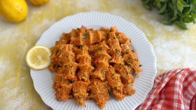 Tam Ölçülü: Setik Köftesi
