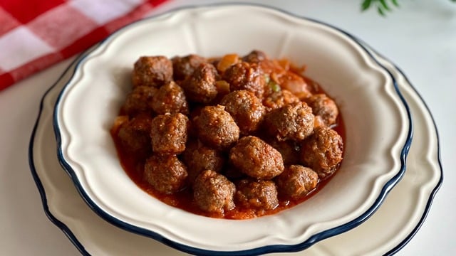 Yanında Pilavla Güzel: Sirkeli Köfte