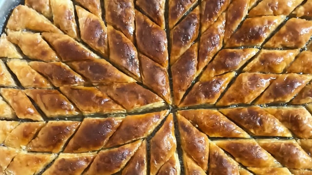 El Açması: Ev Yapımı Baklava