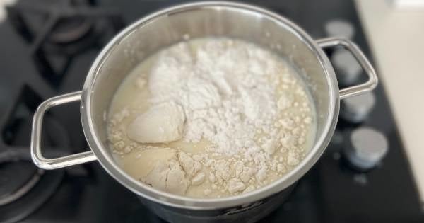 kahveli-cikolatali-muhallebi-asama1