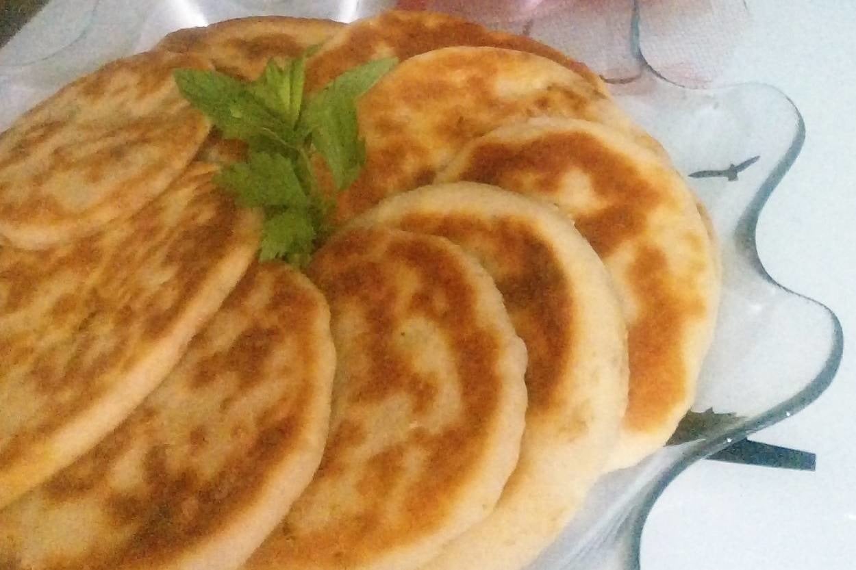 Ev Yapımı: Kıymalı Pamuk Bazlama