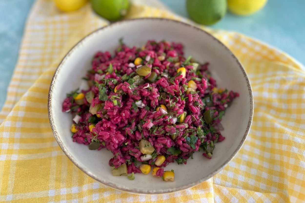 Rengi İştah Açar: Şalgamlı Pirinç Salatası