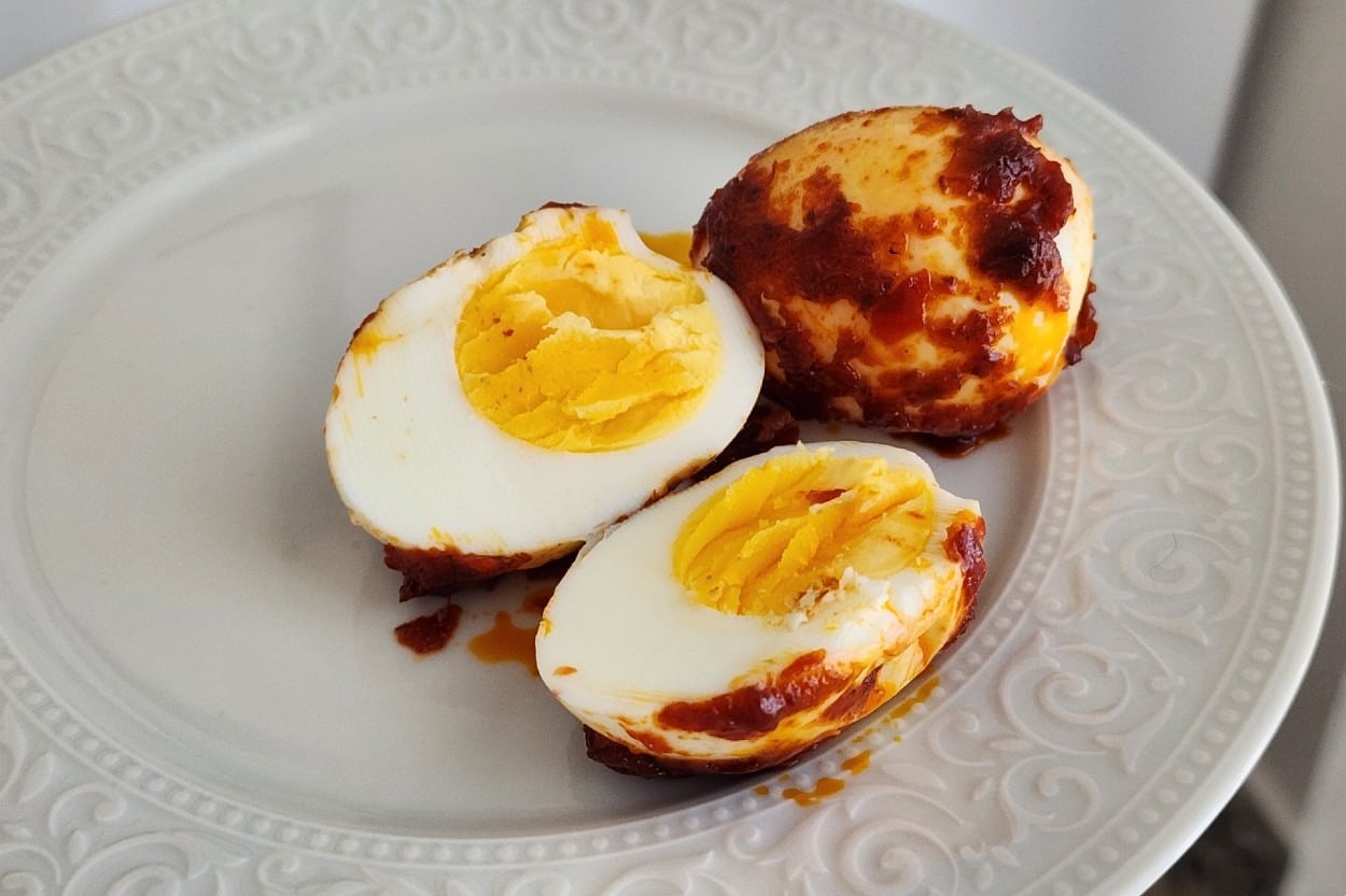 3 Malzemeli: Soslu Kahvaltılık Yumurta