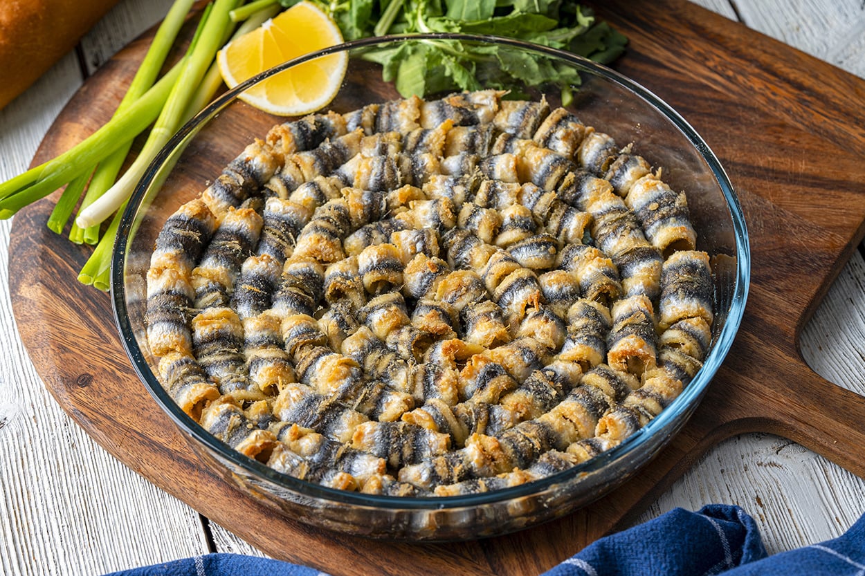Dört Malzemeyle: Hamsi Dizme 