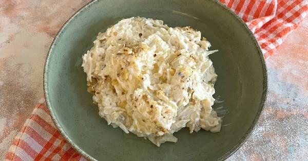 cevizli-kereviz-salatasi-asama4