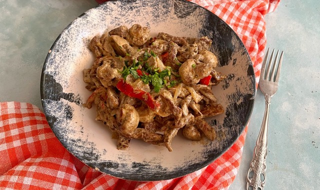 Tadı ve Dokusu Zirve: Kremalı Mantarlı Et