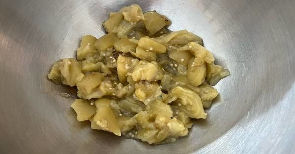 tavuklu-koz-patlican-mezesi-asama3