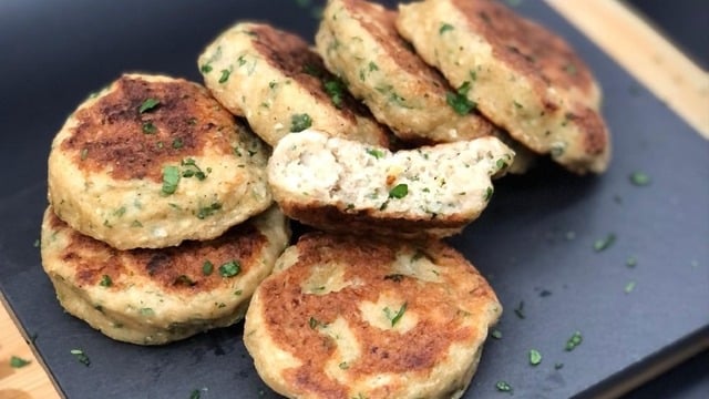 Pratik Tarif: Tavada Tavuk Köfte