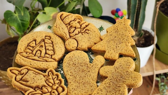 Buram Buram Zencefil: Gingerbread Yılbaşı Kurabiyesi 