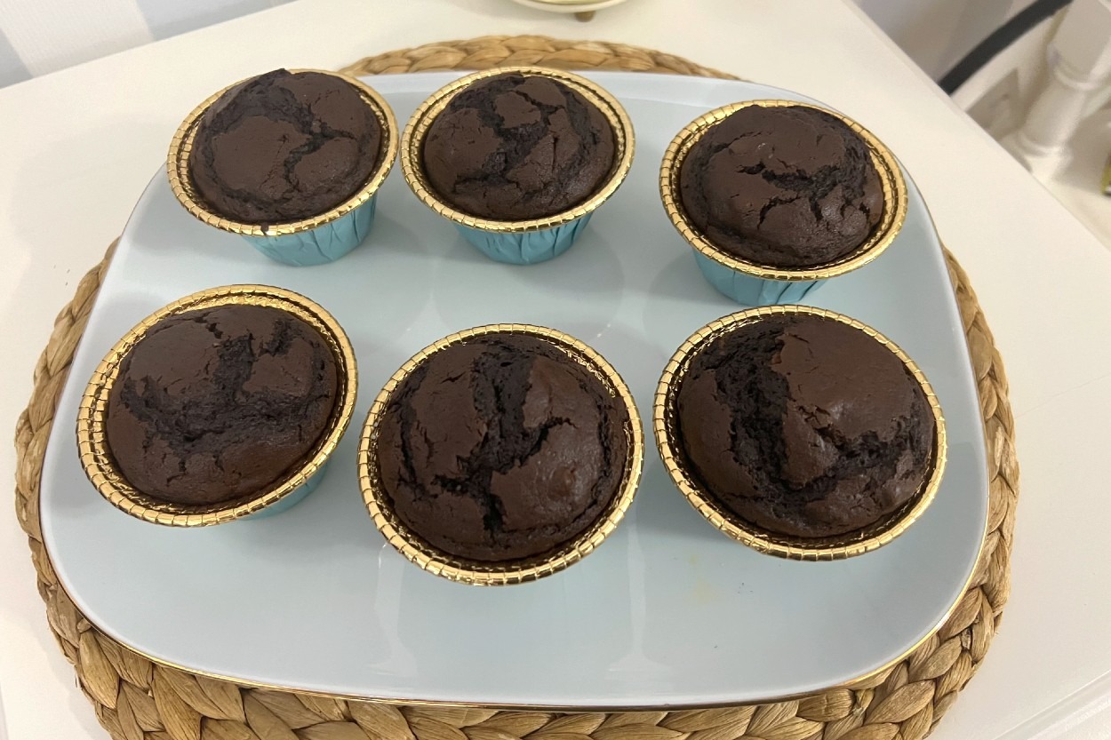 Hazırı Gibi: Fındıklı Kakaolu Mini Kek