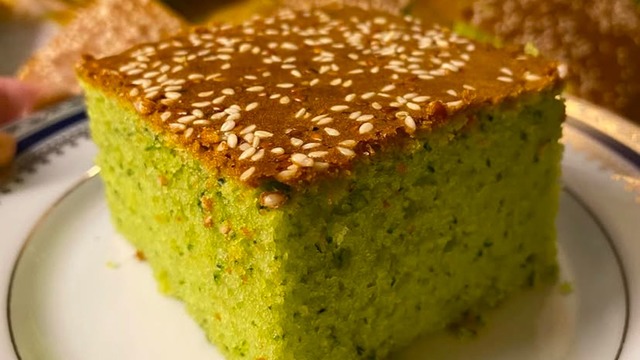 Puf Puf: Ispanaklı Sünger Kek 