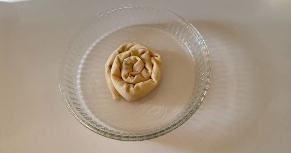 hazir-yufkadan-pirasali-borek-asama8