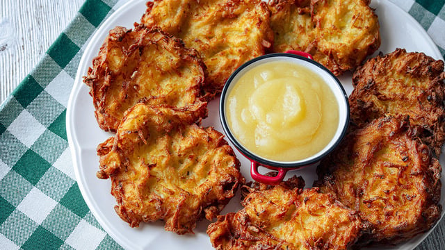 Alman Mücveri: Reibekuchen