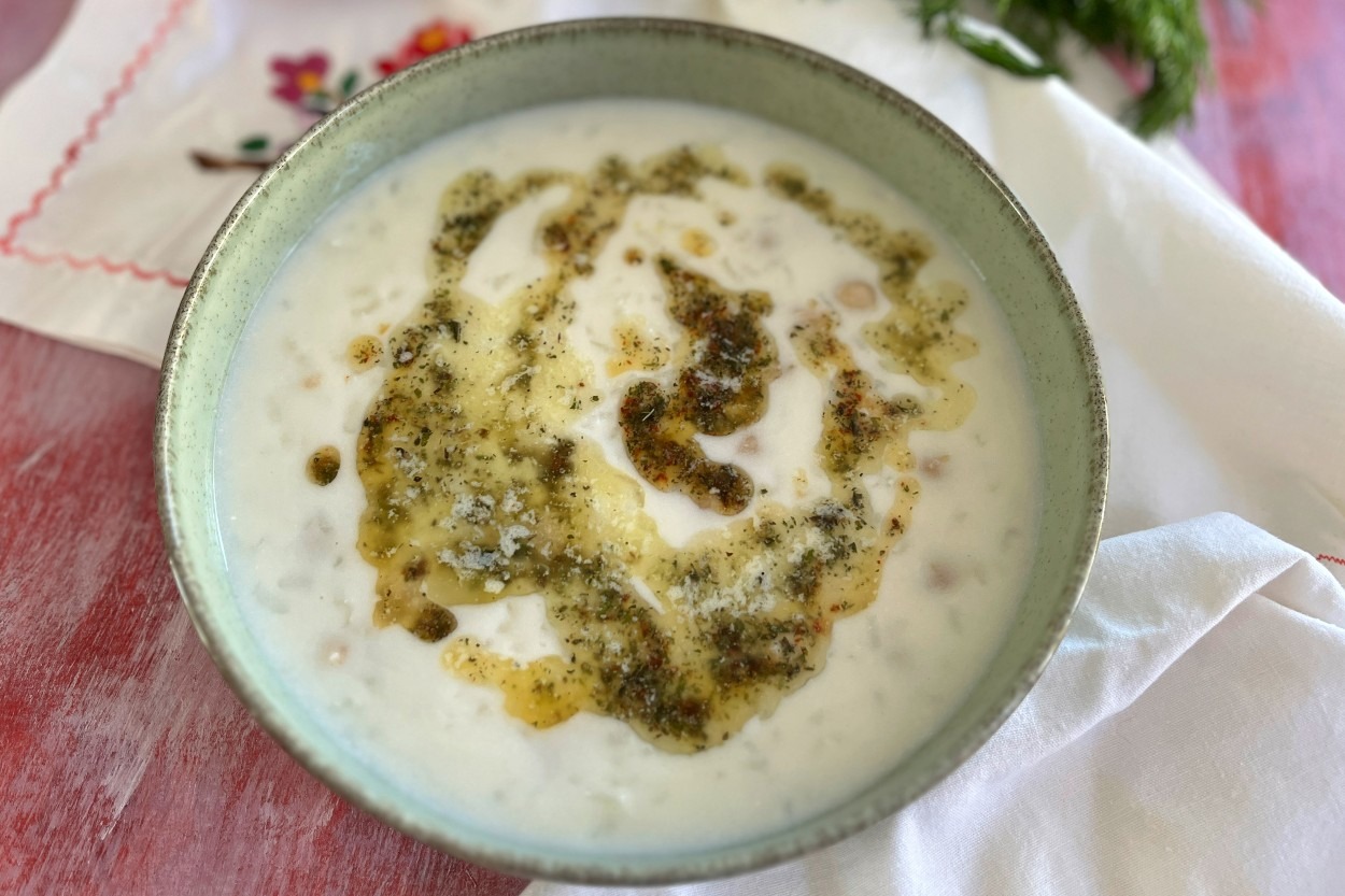 Sıcacık ve Doyurucu: Nohutlu Yayla Çorbası