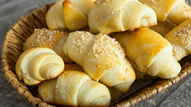 Patatesli ya da Peynirli: Rulo Poğaça