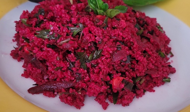 Her Sofraya Yakışan: Soğanlı Pancarlı Kısır