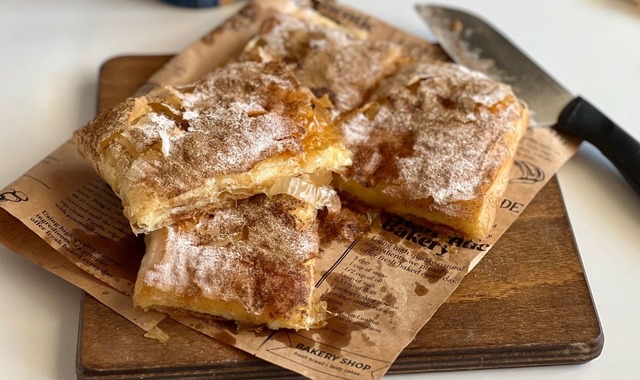 Şekerli Selanik Böreği: Bougatsa