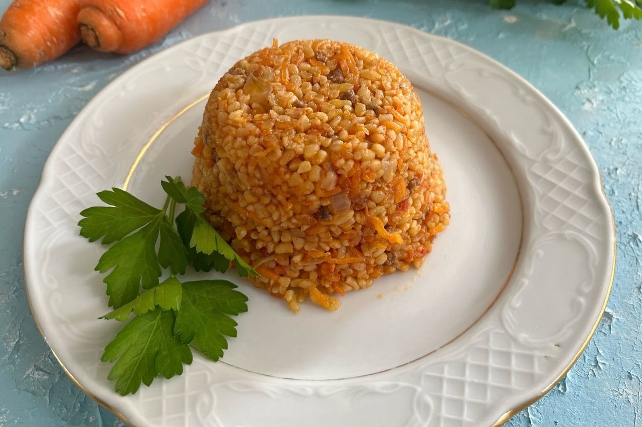 Kıyması da Var: Havuçlu Bulgur Pilavı