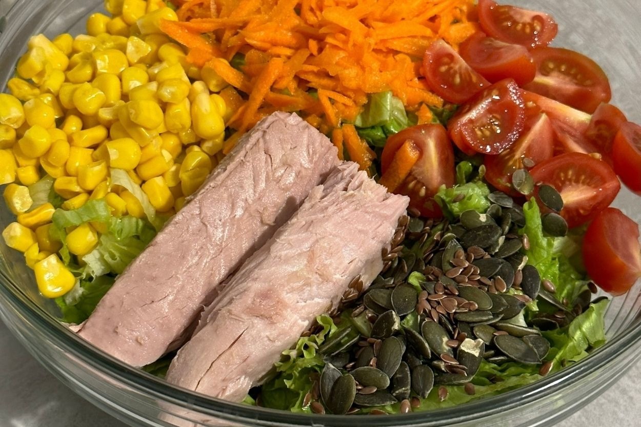Omega-3 Kaynağı: Ton Balıklı Doyurucu Salata
