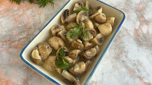 Farklı Meze Arayanlara: Mantar Ekşileme