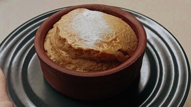 Sıcak Sıcak: Güveçte Tahinli Sufle