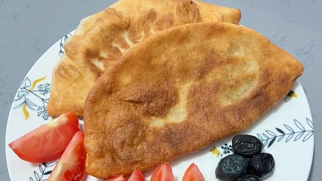 İçi Dolu Dolu: Ispanaklı Pişi