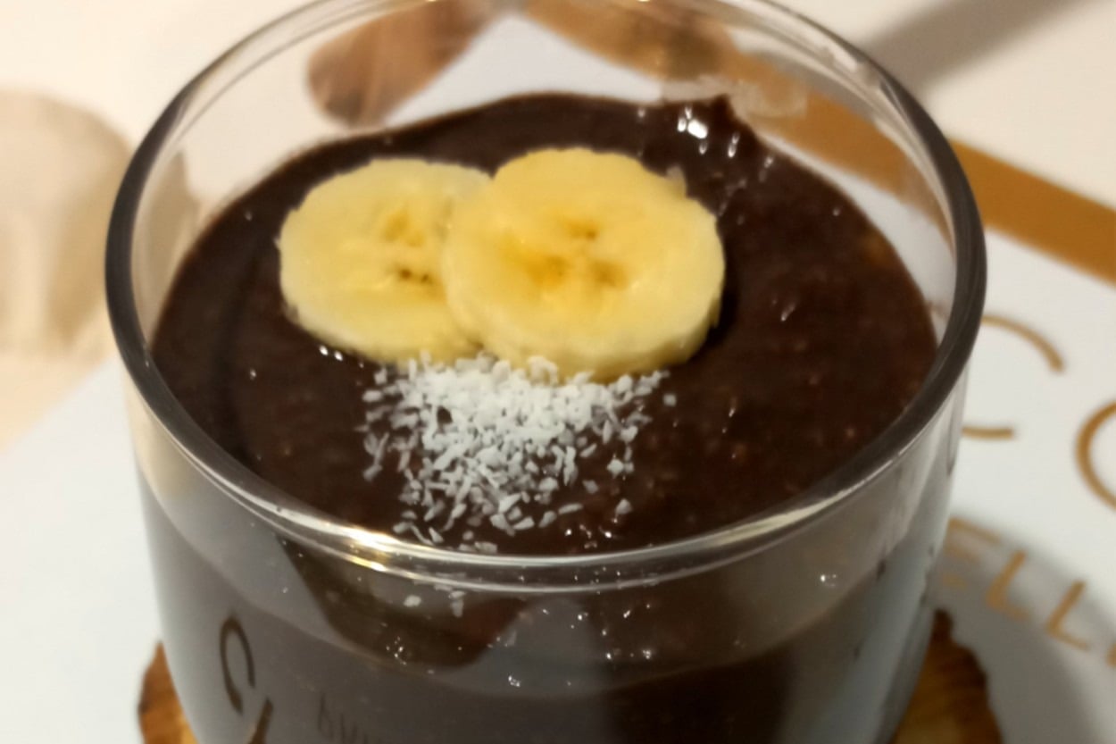 Rafine Şekersiz: Pişmeyen Chia Puding 