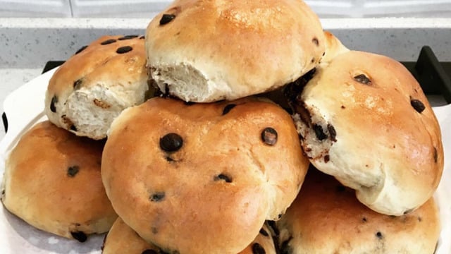 Klasik Poğaçalardan Farklı: Schokobrötchen (Çikolatalı Poğaça)