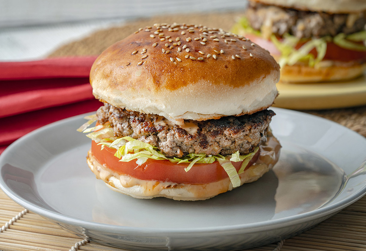 Püf Noktalarıyla: Burger Köftesi Tarifi