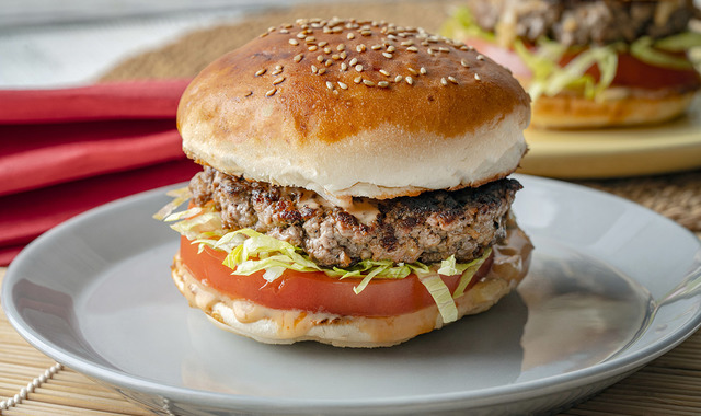 Püf Noktalarıyla: Burger Köftesi