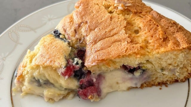 Muhallebili Kek: Orman Meyveli Torta Noa