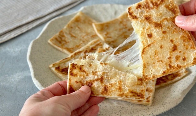 Üç Malzemeyle: Tavada Milföy Böreği