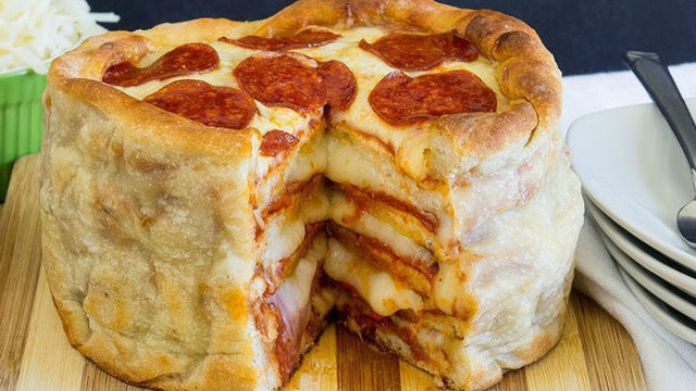 Pizza Tutkunlarının Görür Görmez Aşık Olacağı 13 Farklı Pizza Sunumu