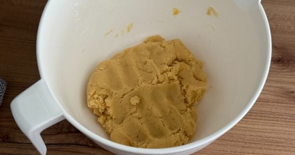 mahlepli-susamli-kurabiye-asama2