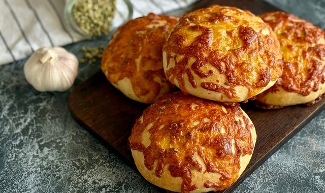 Meşhur Lezzet: Ikea Sarımsaklı Ekmek