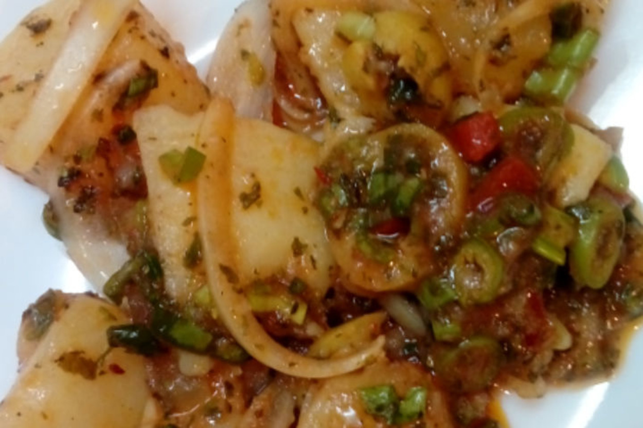 Çok Doyurucu: Biberli Patates Piyazı